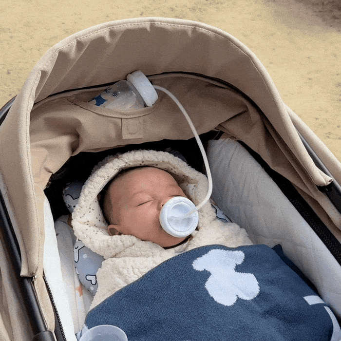 Hands-Free Self-Feeding Bottle for Babies ( Allow to Open )